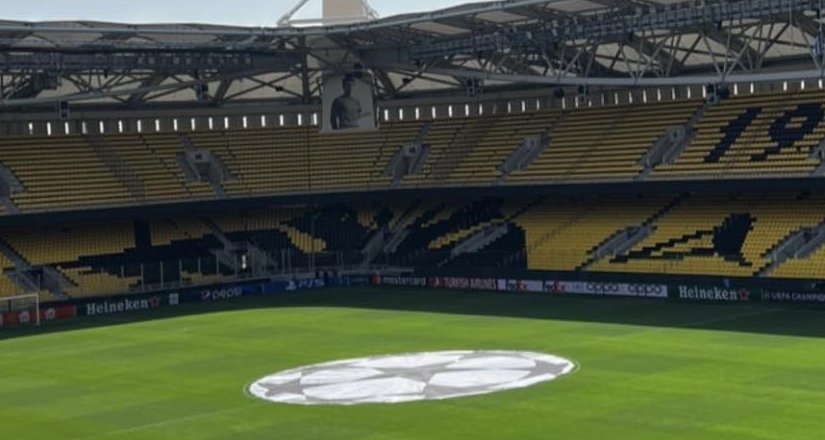 ΑΕΚ: Το σεντόνι του Champions League στην «Αγιά Σοφιά» - Εντυπωσιακά τα LED  Ribbon - AEK1924.gr
